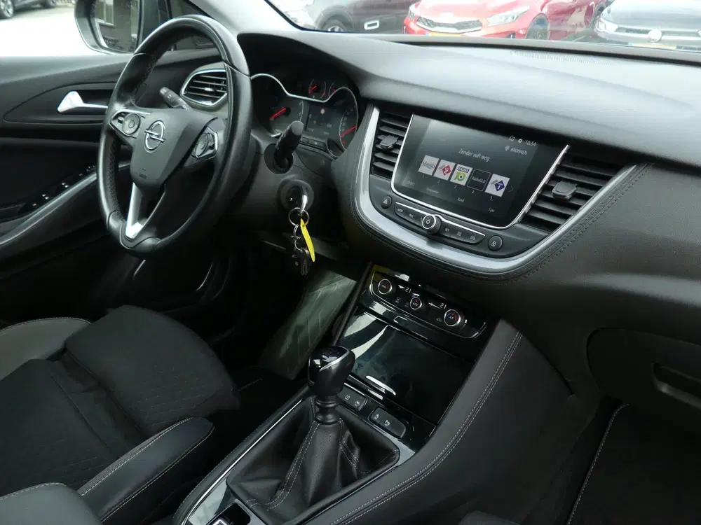 Opel Grandland 1.2 Turbo Business uit 2020, foto 10