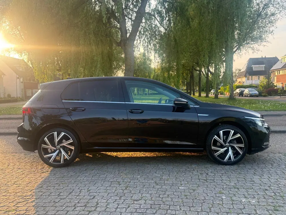 Volkswagen Golf 1.5 eTSI Style uit 2023, foto 12