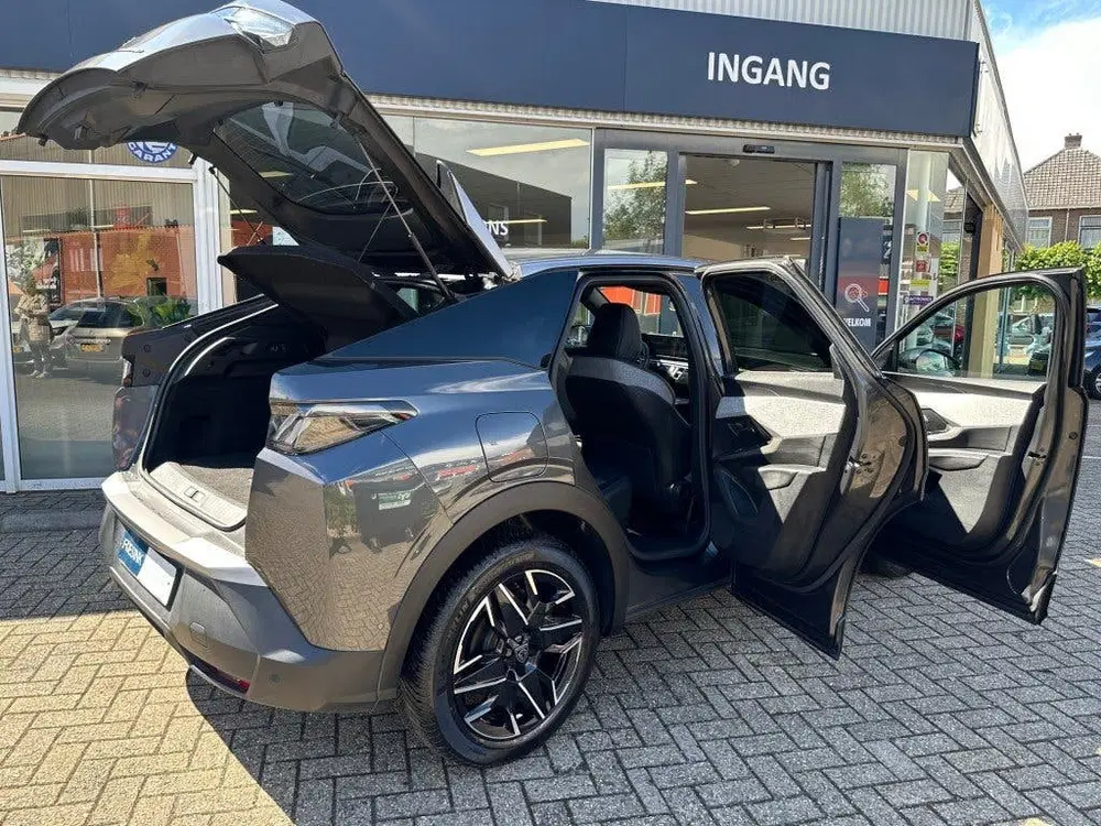 Peugeot 3008 1.2 HYB 145 ALLURE uit 2025, foto 6