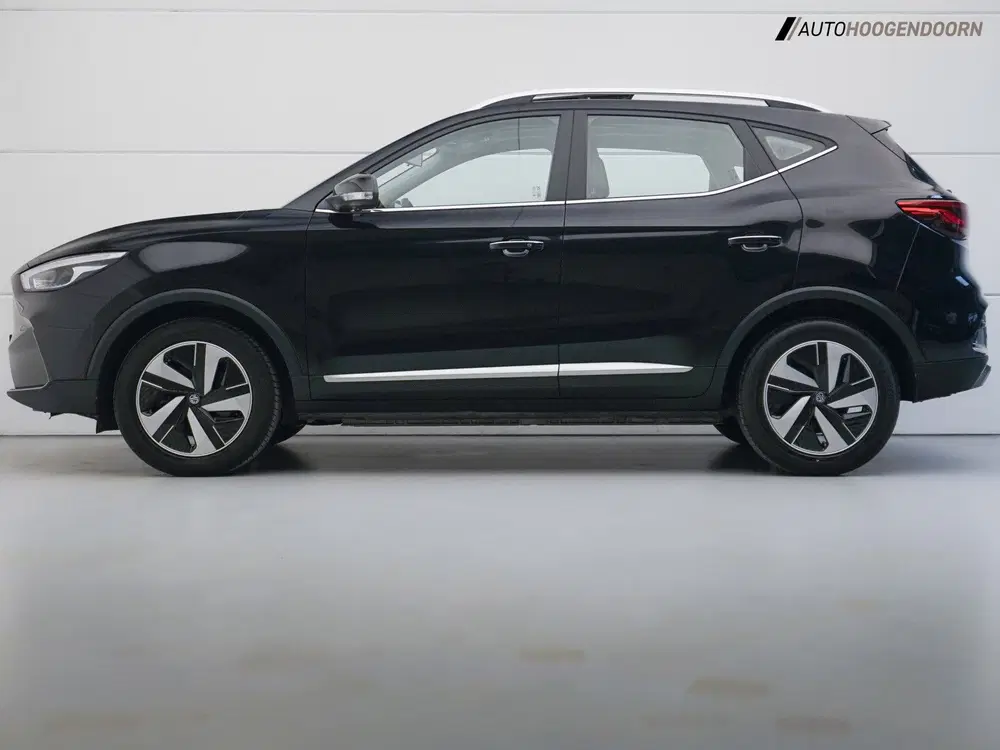 MG ZS Long Range Luxury Sport 70 kWh (APPLE CARP uit 2021, foto 2