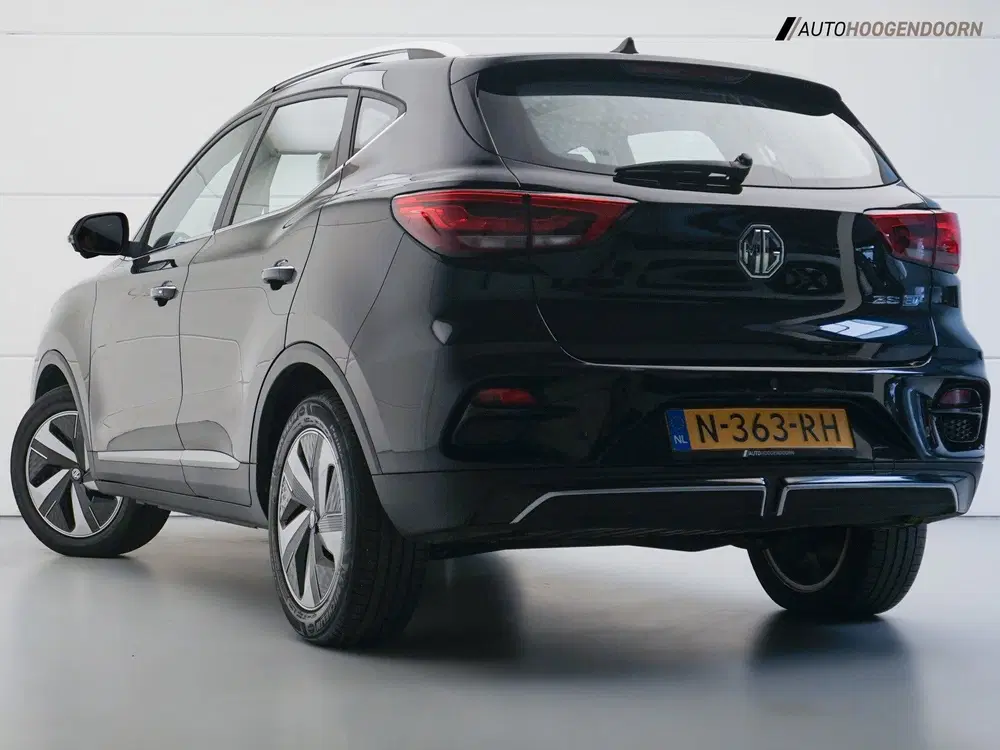 MG ZS Long Range Luxury Sport 70 kWh (APPLE CARP uit 2021, foto 3