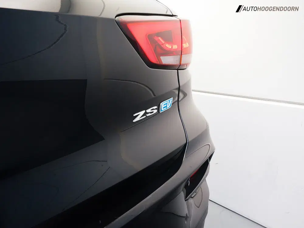 MG ZS Long Range Luxury Sport 70 kWh (APPLE CARP uit 2021, foto 6