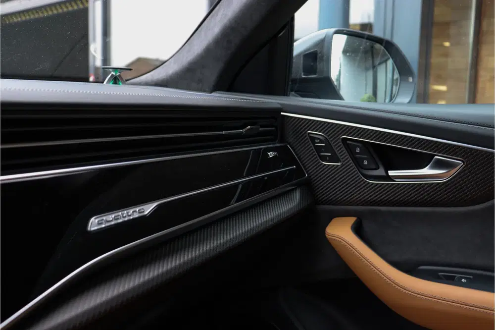 Audi RS Q8 4.0 V8 Quattro *Keramische rem uit 2021, foto 8