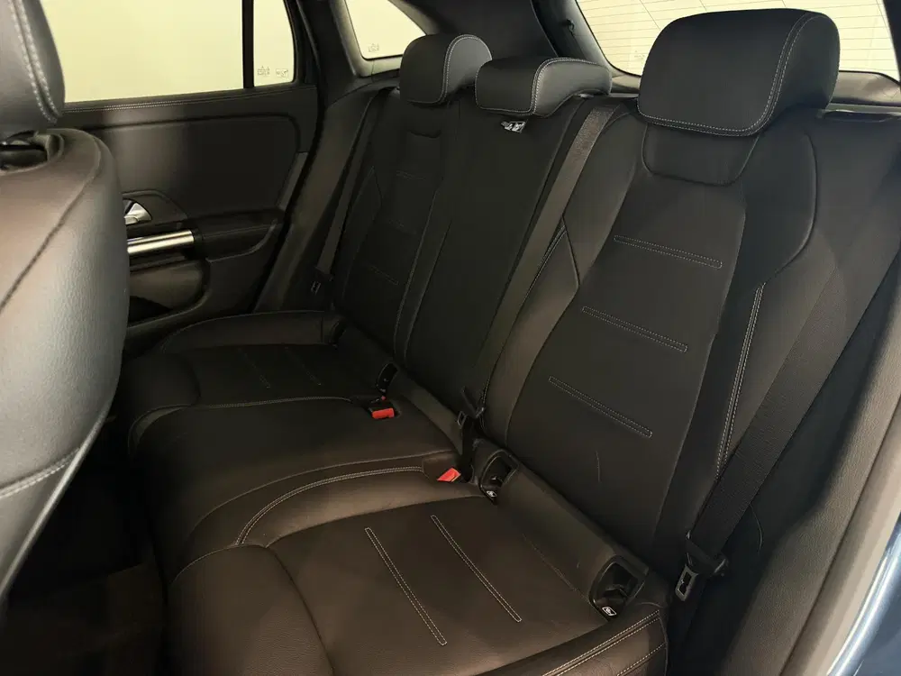 Mercedes-Benz GLA 250 e AMG Line uit 2023, foto 9
