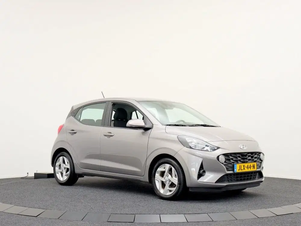 Hyundai i10 1.2 automaat uit 2022, foto 13
