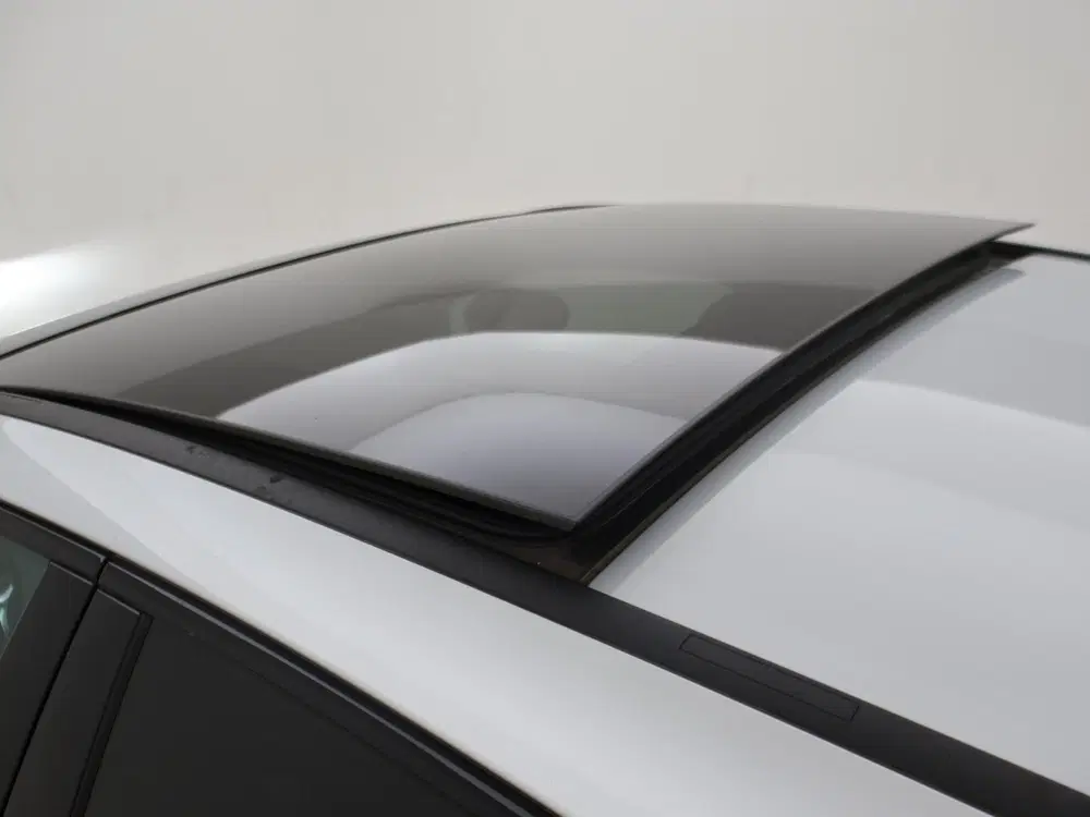 Mercedes-Benz A-Klasse 250e AMG SPORT + PANORAMA uit 2021, foto 13