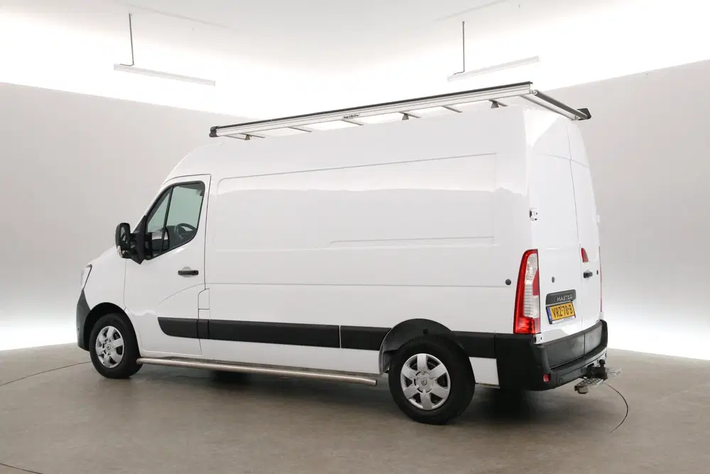 Renault Master T35 2.3 dCi 180PK L2H2 uit 2022, foto 4