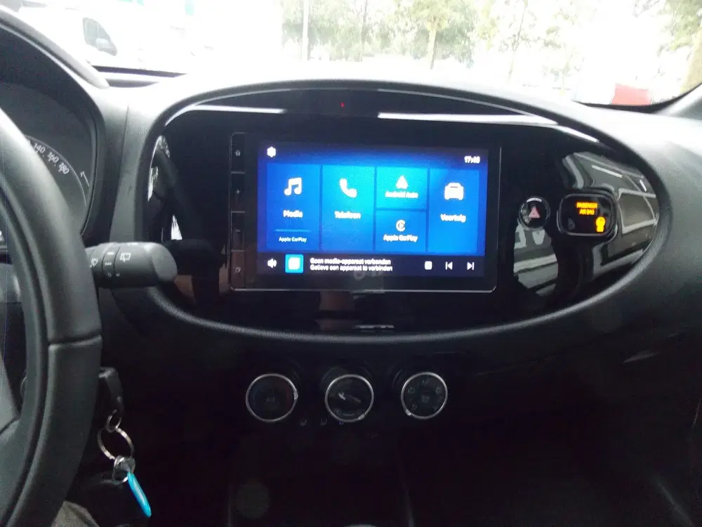 Toyota Aygo X 1.0 VVT-i S-CVT Play Automaat Airco Elek P uit 2025, foto 12