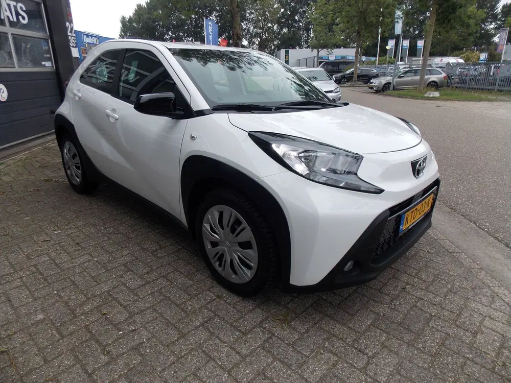 Toyota Aygo X 1.0 VVT-i S-CVT Play Automaat Airco Elek P uit 2025, foto 6