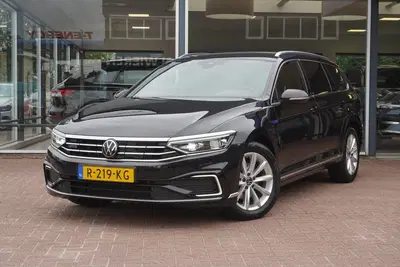 Volkswagen Passat 1.4 TSI PHEV GTE Business Automaat uit 2022