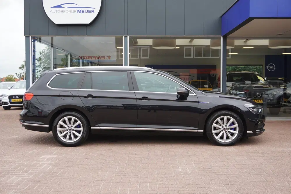 Volkswagen Passat 1.4 TSI PHEV GTE Business Automaat uit 2022, foto 3