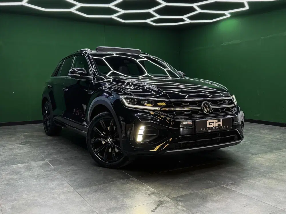 Volkswagen T-Roc 2.0 TSI 4Motion R-Line Camera uit 2022, foto 10