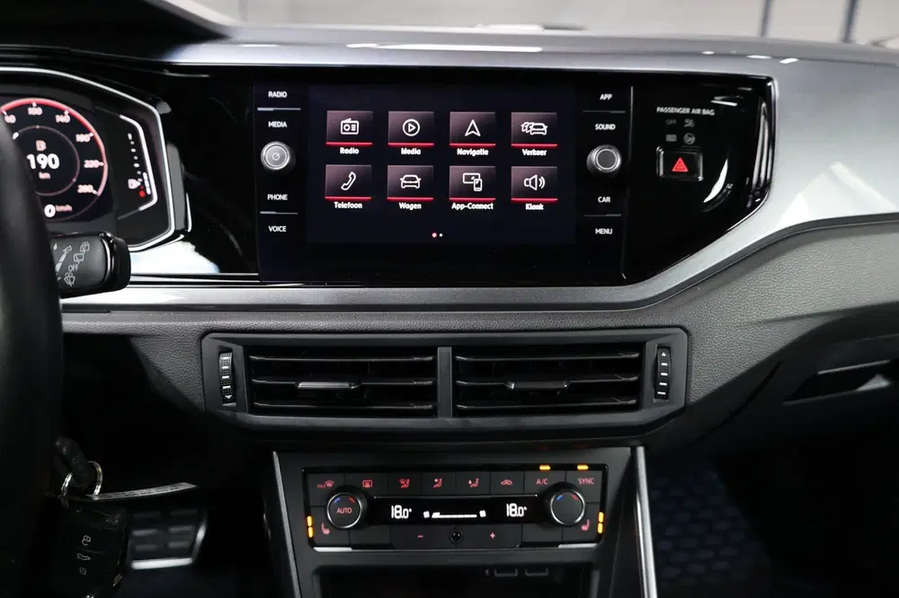 Volkswagen Polo 2.0 TSI GTI 200+PK LED uit 2019, foto 14
