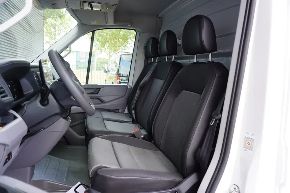 Volkswagen Crafter 163pk RWD Facelift Open laadbak 3500kg Tr uit 2024, foto 9