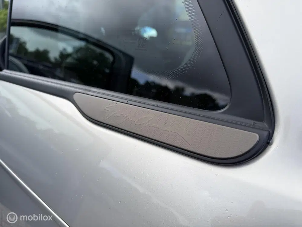 Fiat 500e Giorgio Armani 42 kWh 118 PK Airco Navi Pa uit 2025, foto 14