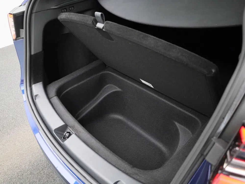 Tesla Model Y LONG RANGE AWD 75 KWH uit 2023, foto 14