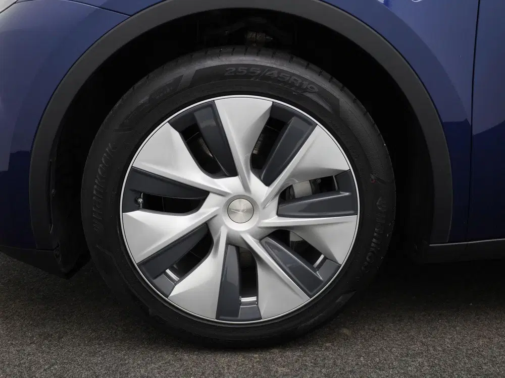 Tesla Model Y LONG RANGE AWD 75 KWH uit 2023, foto 15
