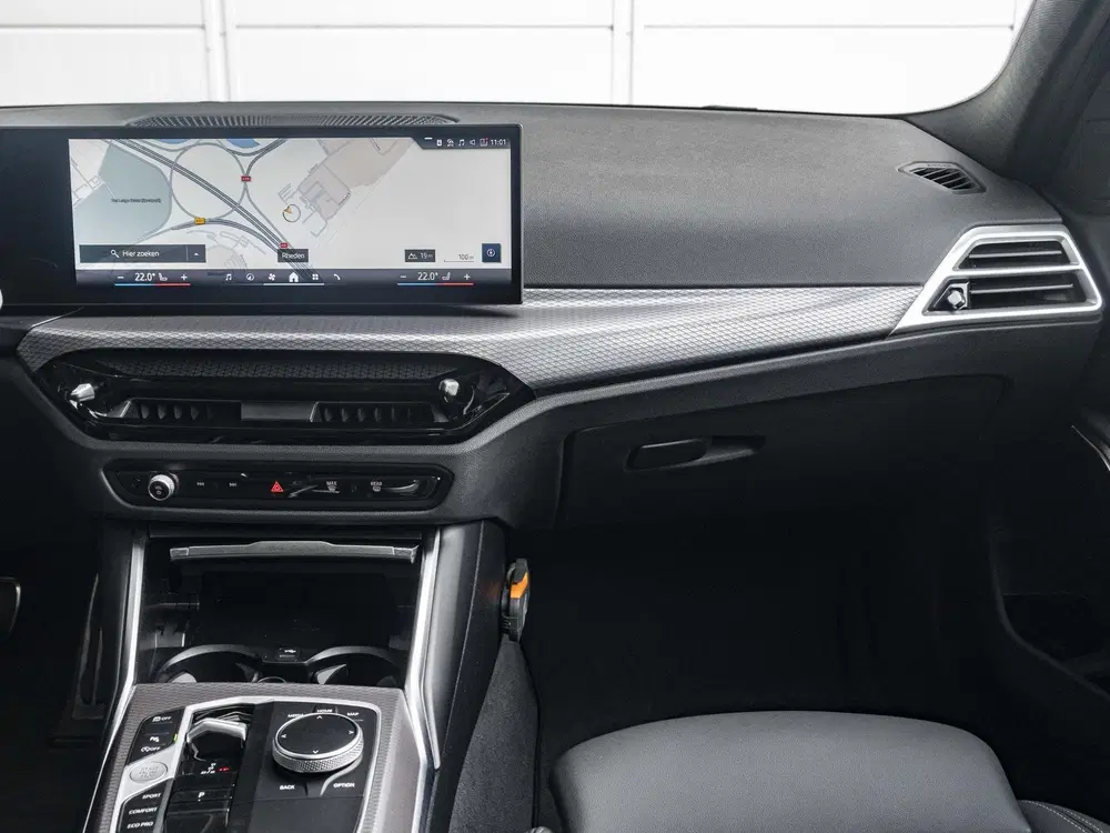 BMW 3-serie 320i Touring uit 2026, foto 12