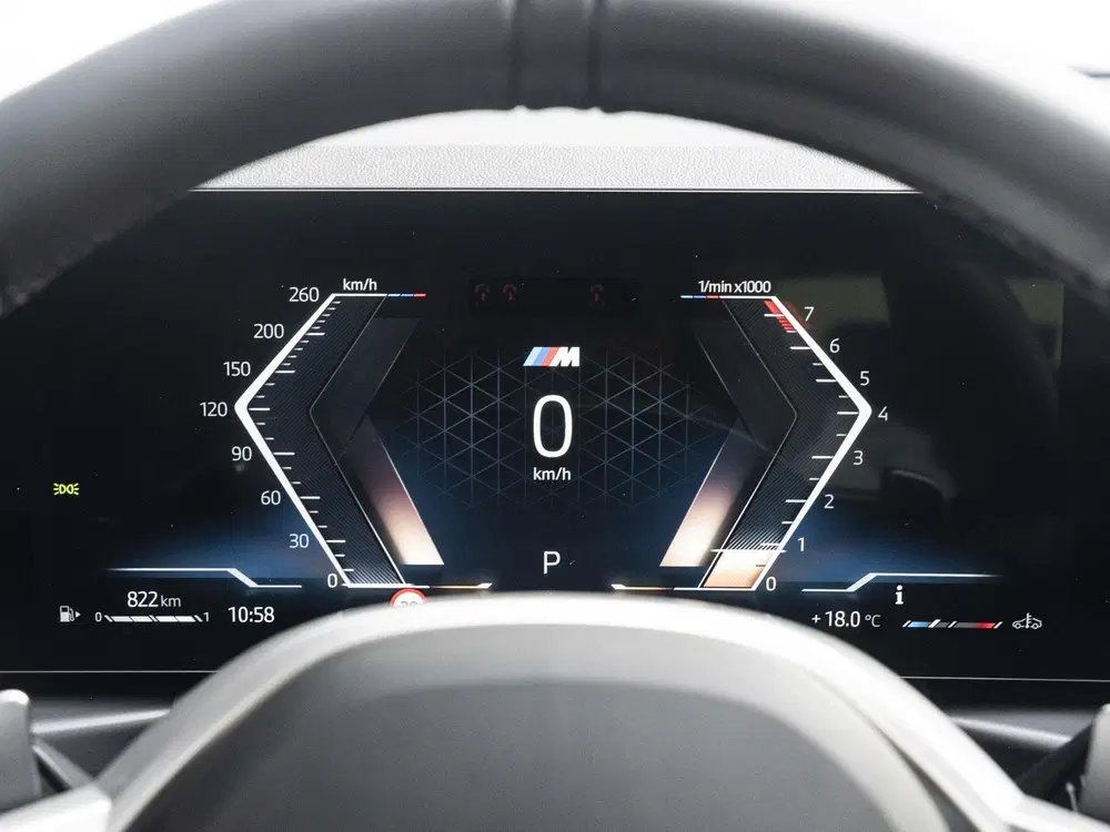 BMW 3-serie 320i Touring uit 2026, foto 15