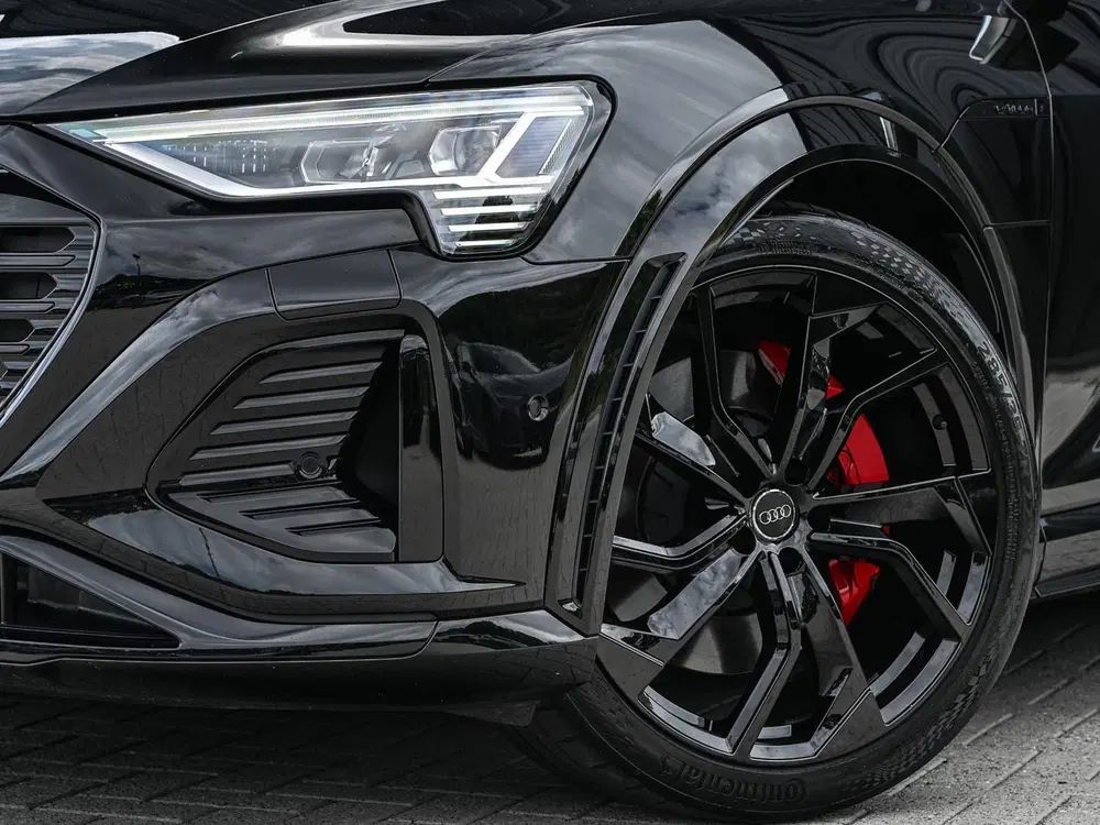 Audi Q8 S quattro SQ8 115 kWh uit 2024, foto 10