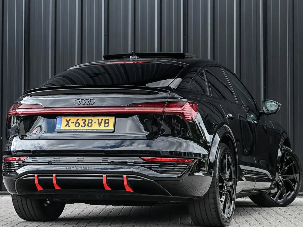 Audi Q8 S quattro SQ8 115 kWh uit 2024, foto 9