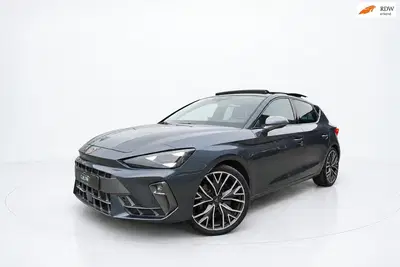 Cupra Leon 1.5 TSI e-Hybrid VZ Extreme PANO SFEER CAM uit 2025