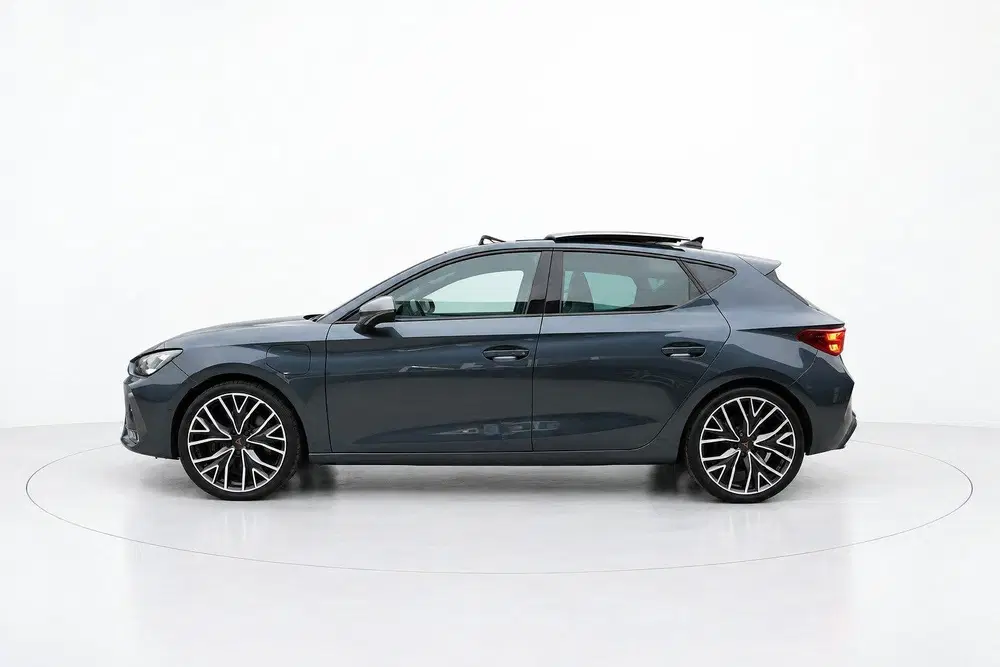 Cupra Leon 1.5 TSI e-Hybrid VZ Extreme PANO SFEER CAM uit 2025, foto 4
