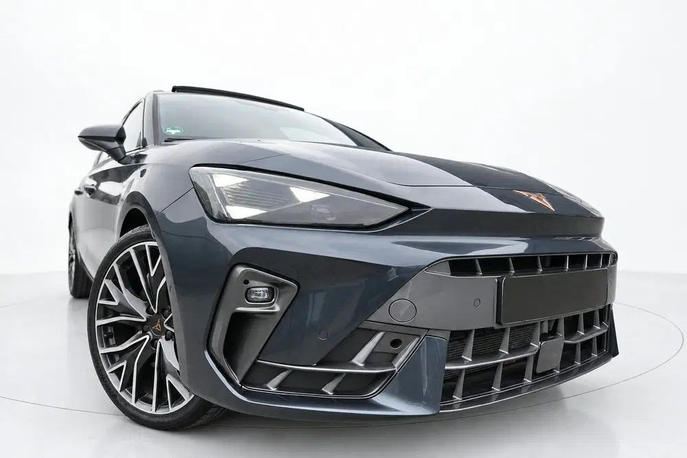 Cupra Leon 1.5 TSI e-Hybrid VZ Extreme PANO SFEER CAM uit 2025, foto 9