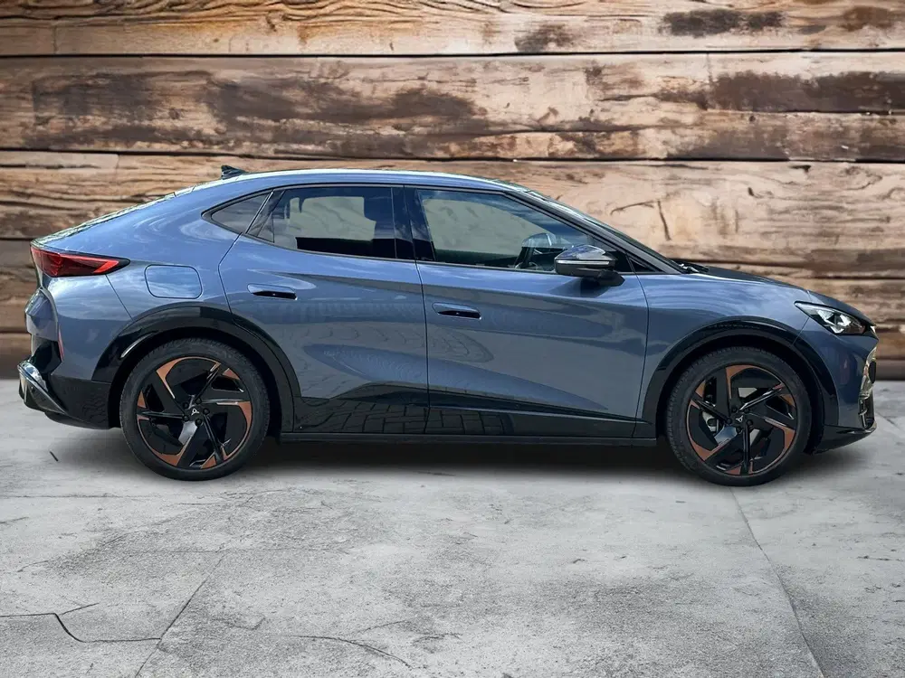 Cupra Tavascan VZ Adrenaline 82 kWh uit 2024, foto 9