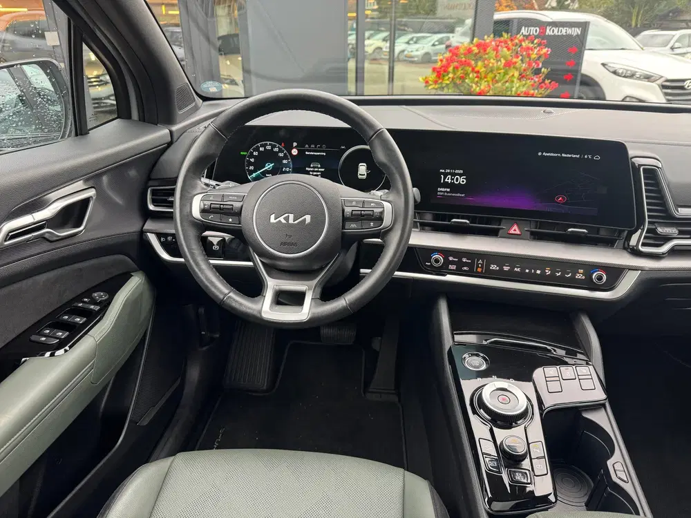 Kia Sportage 1.6 T-GDi Plug-in Hybrid 4WD Dark Edition uit 2024, foto 4