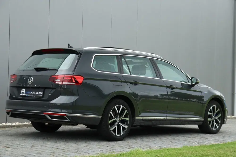 Volkswagen Passat 1.4 TSI PHEV GTE uit 2020, foto 10