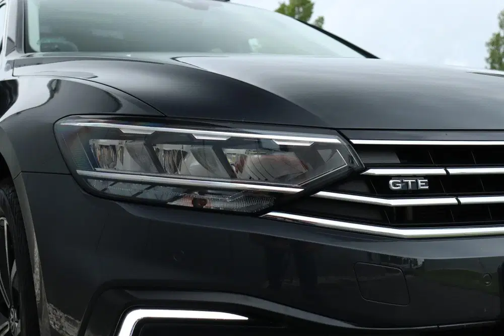 Volkswagen Passat 1.4 TSI PHEV GTE uit 2020, foto 12