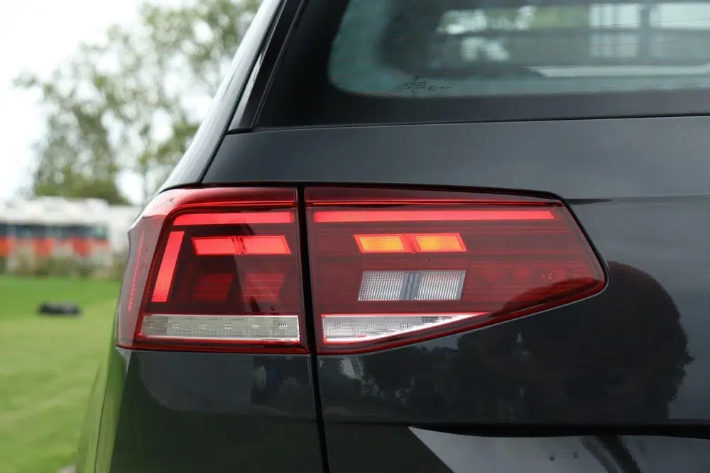 Volkswagen Passat 1.4 TSI PHEV GTE uit 2020, foto 13
