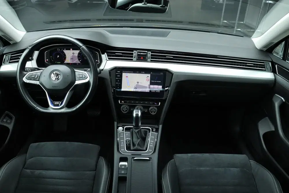 Volkswagen Passat 1.4 TSI PHEV GTE uit 2020, foto 2