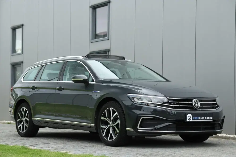 Volkswagen Passat 1.4 TSI PHEV GTE uit 2020, foto 3