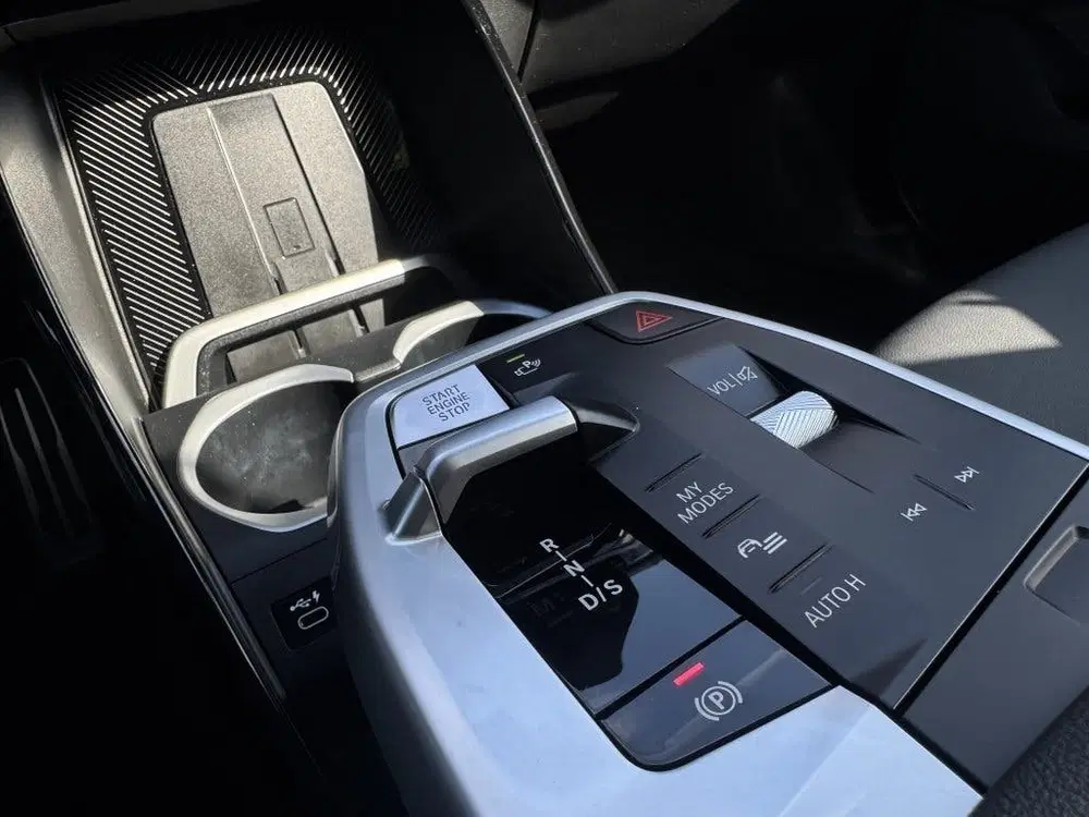 BMW X1 sDrive20i uit 2023, foto 11