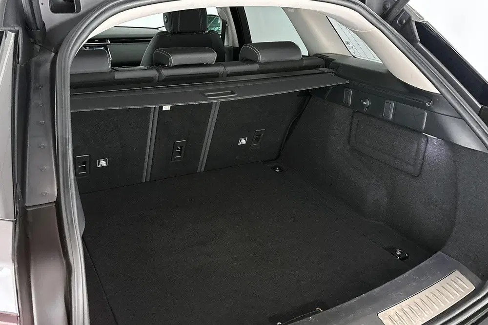 Land Rover Range Rover Velar 2.0 P250 Turbo AWD Stoel-Stuurv uit 2019, foto 9