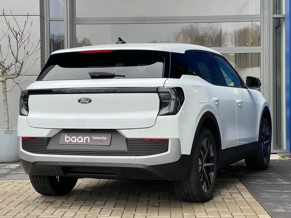 Ford Explorer CARGO Select Extended Range RWD 77 kWh uit 2026, foto 4