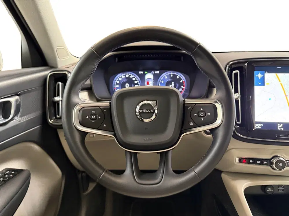 Volvo XC40 1.5 T2 Momentum Business I Leder I CarPlay uit 2022, foto 13