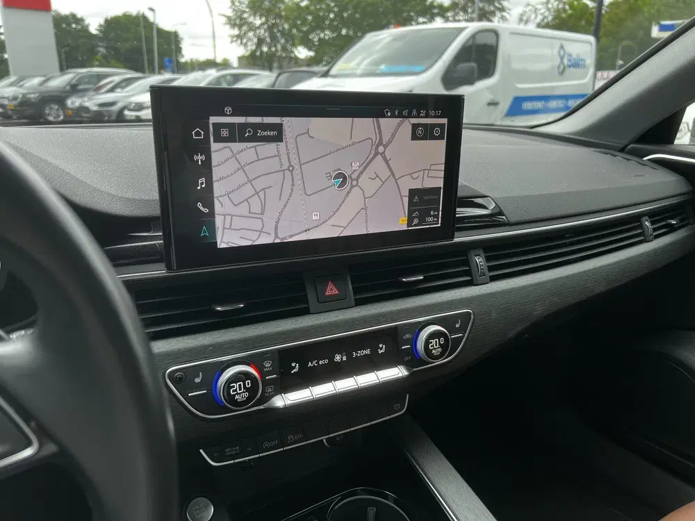 Audi A4 35 TFSI Business Edition uit 2021, foto 10
