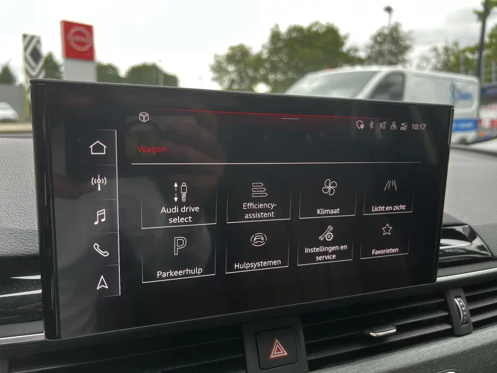Audi A4 35 TFSI Business Edition uit 2021, foto 12