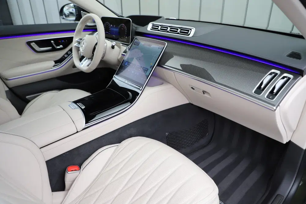 Mercedes-Benz S-Klasse AMG 63 S E Performance uit 2025, foto 2