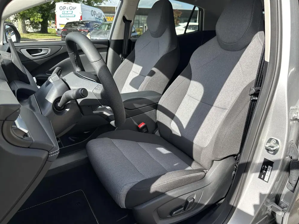 MG MG4 Premium 54 kWh uit 2026, foto 4
