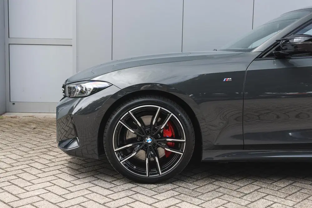BMW 3-serie M340d xDrive High Executive Automaat uit 2024, foto 5