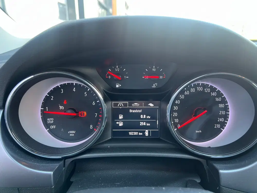 Opel Astra 1.2 Bj 2020 Navi uit 2020, foto 13
