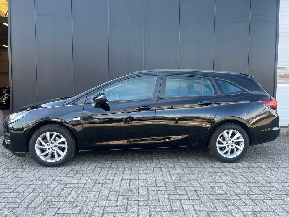 Opel Astra 1.2 Bj 2020 Navi uit 2020, foto 2