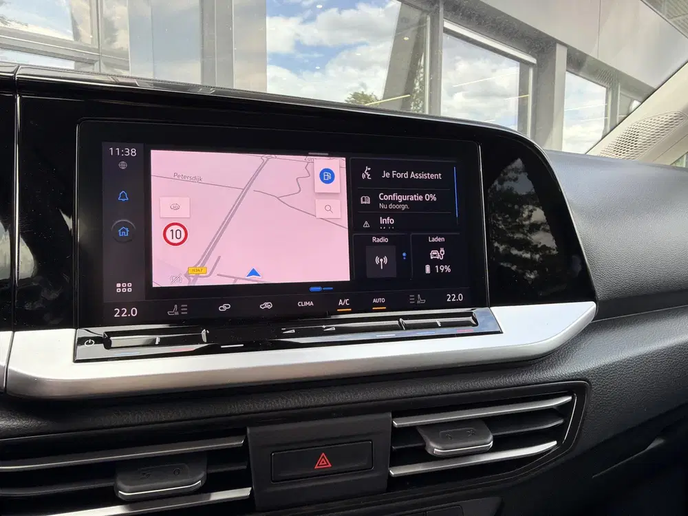Ford Tourneo Connect 1.5 PHEV L2 Titanium uit 2026, foto 10