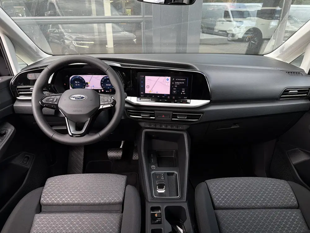 Ford Tourneo Connect 1.5 PHEV L2 Titanium uit 2026, foto 14