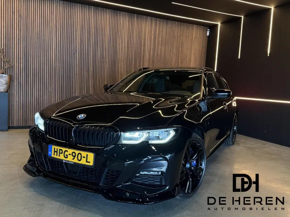 BMW 3-serie 3-serie 330e xDrive HUD Pano 360* Laser M uit 2022