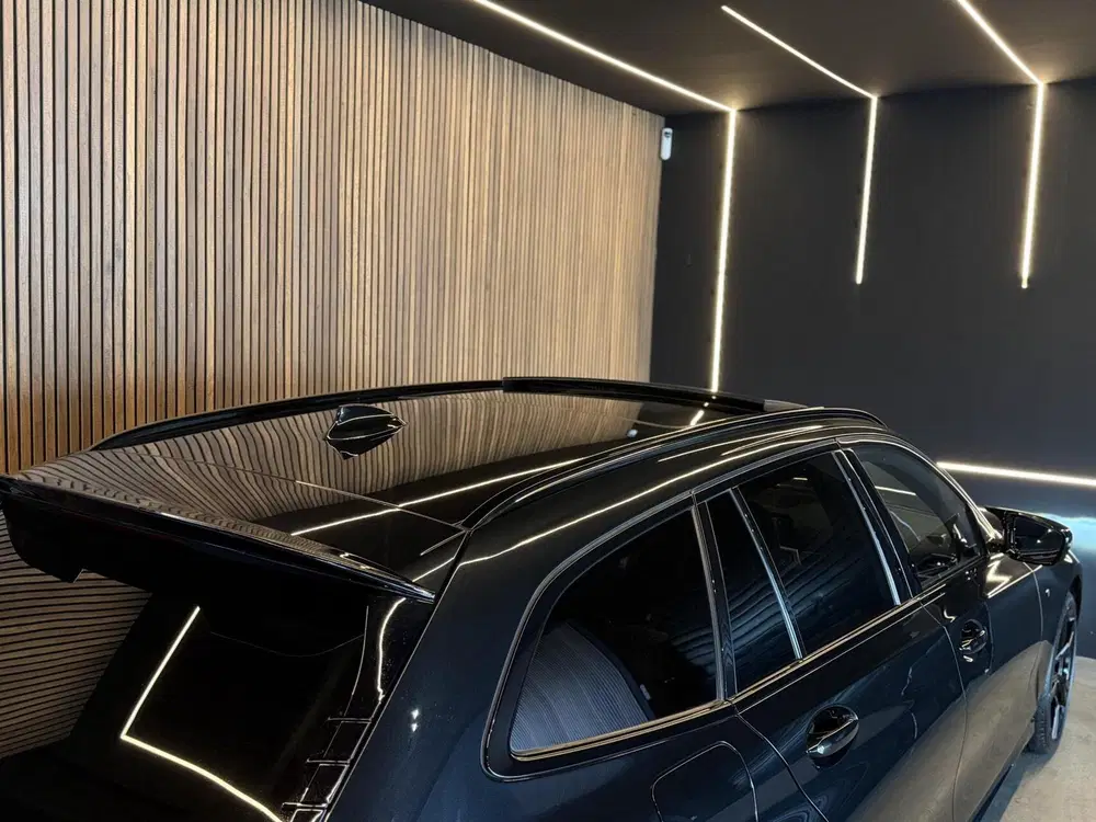 BMW 3-serie 3-serie 330e xDrive HUD Pano 360* Laser M uit 2022, foto 13